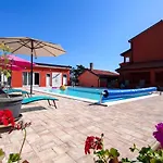 Pula, Istria 3 Apartman Póla