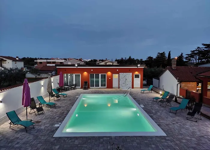 Pula, Istria 3 Póla